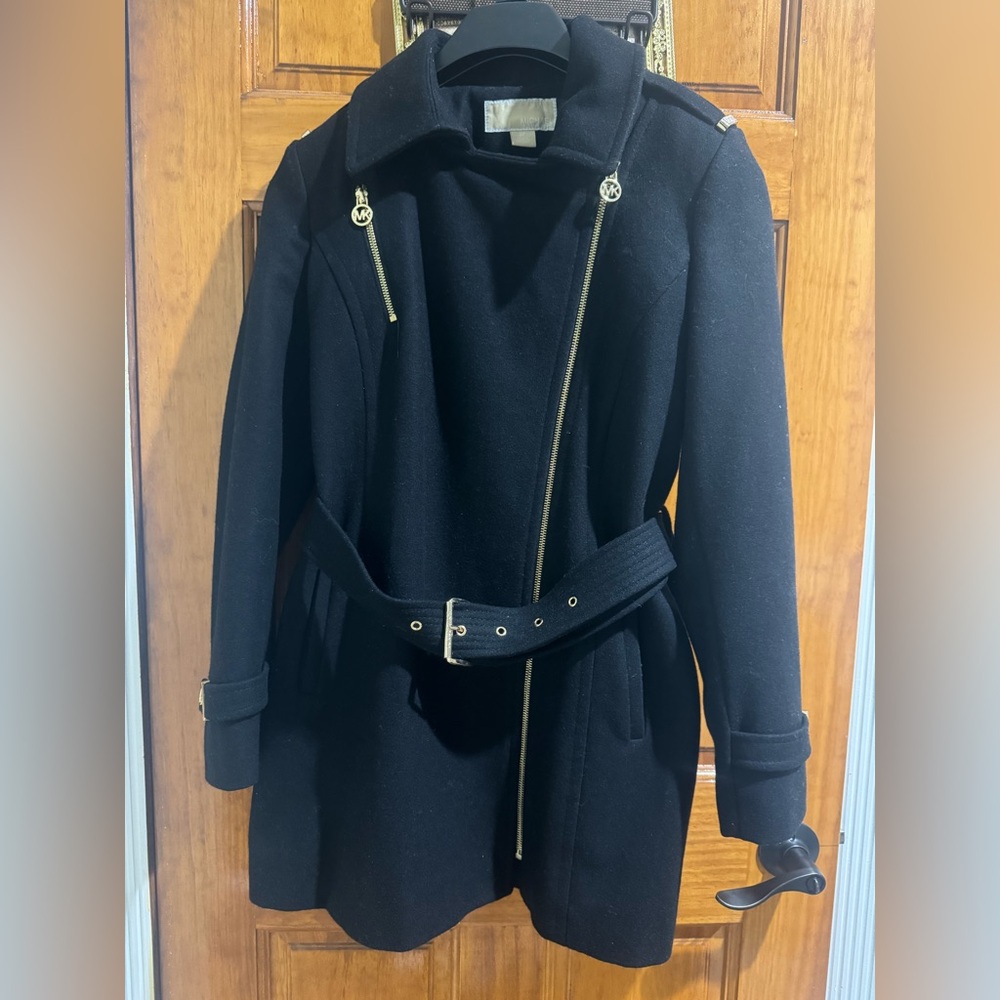 MICHAEL KORS belted Black Coat with Gold Accents